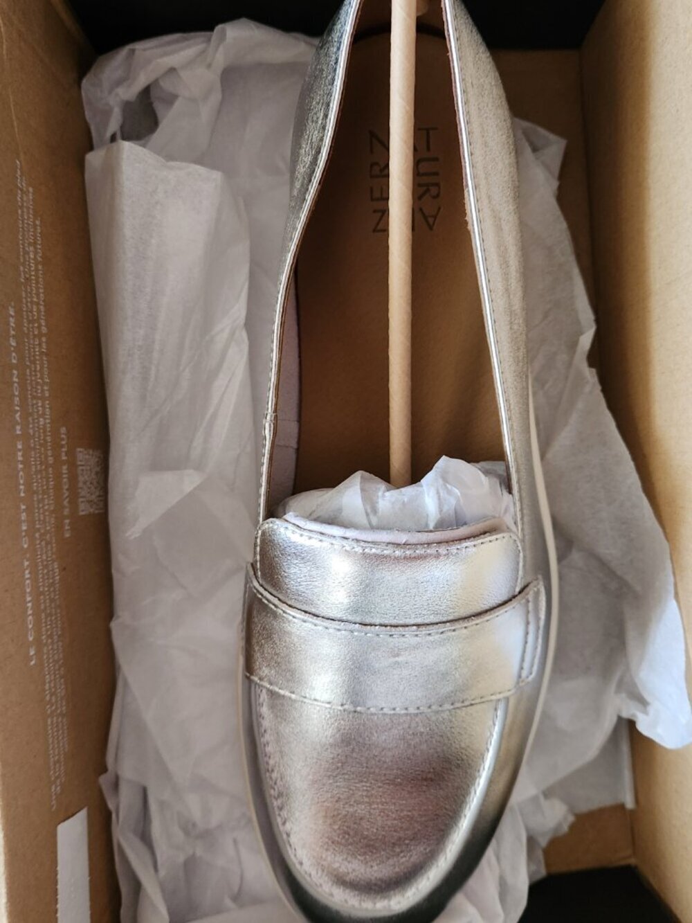 Naturalizer Karis Loafers. Leather. Silver. NIB. Size 11 Wide
